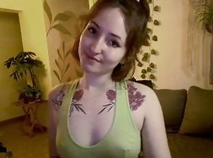 CUTE GIRL recorded in her STREAMING