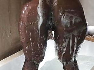 Solo ebony Cherokee twerking in bathtub