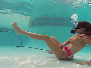 Hot Underwater Orgasm From Nora Shamndora With Dildo