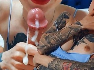 Sexy Girl Invited Lover to Visit and Sucking Big Cock until Cumshot