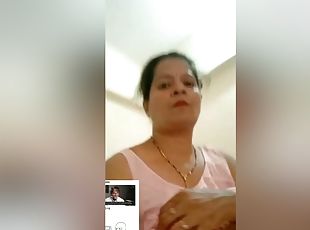 Today Exclusive-desi Horny Bhabhi Showing Her Boobs And Pussy On Video Call Part 2