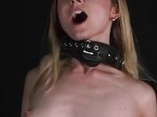 Onani, Orgasme, Leke, Bdsm, Bound, Dildo, Alene, Bondage, Små pupper, Sybian