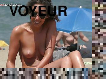 allaperto, pubblici, amatoriali, giovanissime, video-casalinghi, videocamera, spiaggia, scene-rubate, voyeur, giovani18