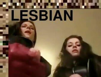 strap-on, lesbisk, pov, kyssar, femdom, läder