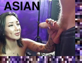 Petite asian vixen and hung guy