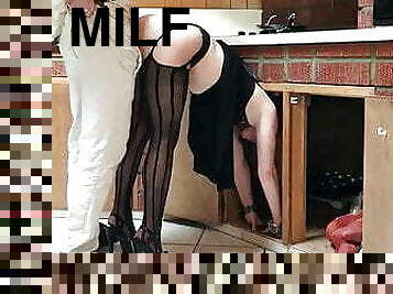  MILF stuck in the kitchen fucked by neighbor