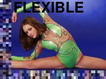 Wonderful girl Lena in green leotard . Beatiful photos.