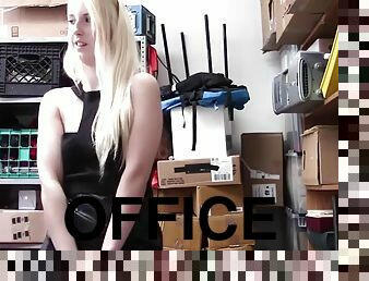 Bratty blonde thief asked to suck and fuck lp officer