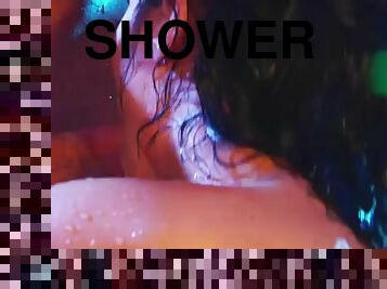 Rough sex in the shower with a hot babe