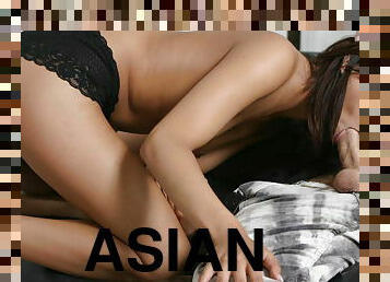 азиатки, между-различни-раси, bdsm, роб, тройка , тайландки, на-лицето, дребнички, фетиш