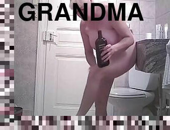 perä, isot-tissit, isoäiti, pillu-pussy, kamera, tirkistely, rintava, rinnat