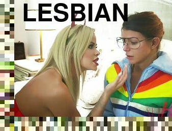 Crazy lesbian porn video with Brooklyn Chase and Jessa Rhodes