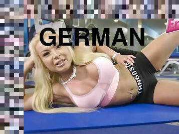 orgie, swingers, dilettant, erotisch-mutti, deutsch, creampie, gruppensex, erste-zeit, gesichts, hausehefrau