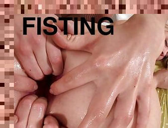 fisting, anal, lesbienne, ados, première-fois, jeune-18, blonde, bout-a-bout, baise-de-cul