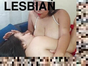 tetas-grandes, pezones, enfermera, lesbiana, leche, bebiendo, lactando, chupando