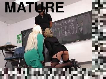 Mature white teachers bang bbc student