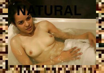 Sensual solo in the tub along Jasmine