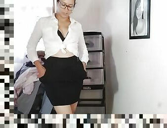 secretaria, squirting, madurita-caliente, juguete, latino, estrella-del-porno, masaje, primera-persona, madre, español