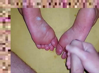 The Wife Loves Sperm On The Soles