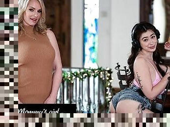 MOMMY'S GIRL - Horny MILF Rachael Cavalli Wanna Devour Stepdaughter Chloe Surreal's Big Bubble Butt