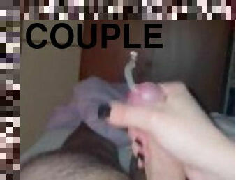 énorme, masturbation, ejaculation-sur-le-corps, branlette, couple, ejaculation, bite