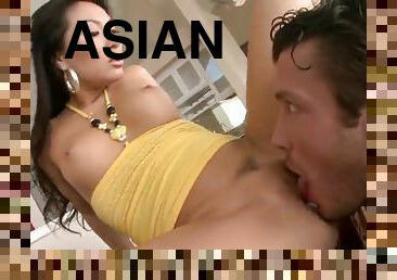 asiatisk, storatuttar, orgasm, fitta-pussy, brudar, cumshot, hardcore, rumpa-butt, tatuering