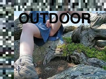 Charlotte Doe Loves Outdoor Orgasms