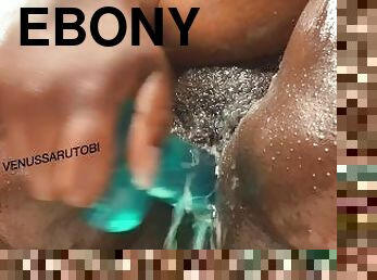 coño-pussy, squirting, negra-ebony, negra, regordeta, a-solas