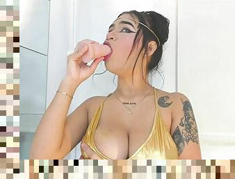 Big Tits Latina Hot Blowjob and Squirting!!