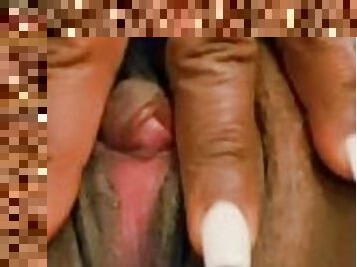 Ebony Baddie Moans As She  Finger Fucks Her Pretty Pussy