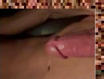 masturbation, gammal, amatör, gigantisk-kuk, tonåring, college, kåt, 18år, äldre, ensam