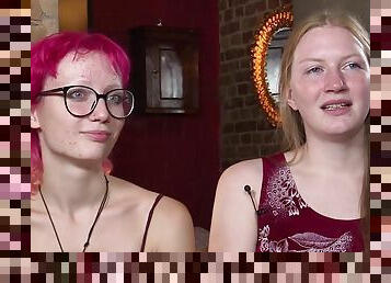 Ersties - Zoe und Tonja stehen auf ungewöhnliche Dinge - Lesbian