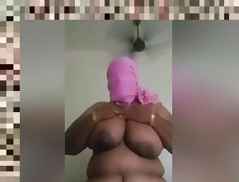 Indian Sweet Pussy Finger Massage Performance
