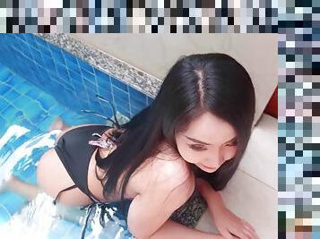 Rough Fuck with Cute Stepsis by the Pool and Cum in her Mouth - Xreindeers