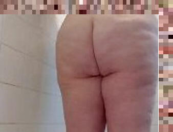 Married British BBW showering