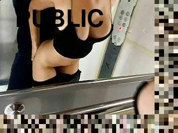Let Stranger Fuck me in Public Elevator