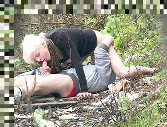 Glam Blonde Agrees To Lie Down On Grass To Get Her Orgasm