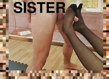 Step sister in FOOTJOB time