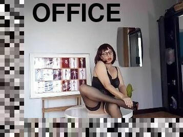 kantor, amatir, selebritis, melepas-semua-pakaian, stocking-stockings, pakaian-dalam-wanita, tidak-biasa, fetish-benda-yang-dapat-meningkatkan-gairah-sex, bikini, sepatu-bot