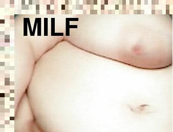 gros-nichons, amateur, milf, jouet, belle-femme-ronde, salope, percé, gode, fétiche, solo