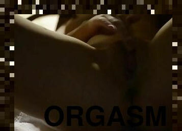 fisting, masturbation, orgasm, fitta-pussy, kvinnligt-sprut, brudar, syster, vacker, rakad, vått