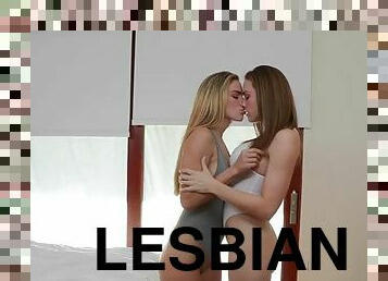 Lesbian girlfriend rimming and pussylicking