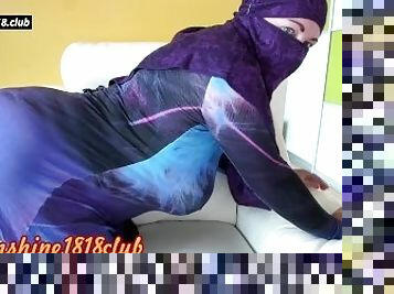 big booty arab muslim girl in hijab on sex webcams October 15th