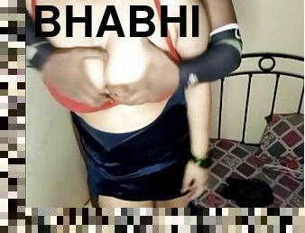 Big Ass Desi Bhabhi Ki Gaand Me Ungli Karte Karte Hath Daal Diya