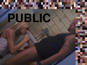 Teen thot Keri Sable gives bj in public restroom