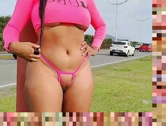 al-aire-libre, público, coño-pussy, esposa, amateur, cachonda, traviesa, bikini, espectacular, exhibicionista