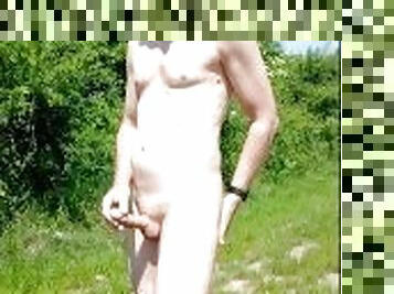 masturbation, nudiste, en-plein-air, public, amateur, hardcore, branlette, webcam, solo, exhibitionniste