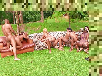 culo, orgía, al-aire-libre, negra-ebony, polla-enorme, interracial, sexo-en-grupo, brasil, facial, rubia