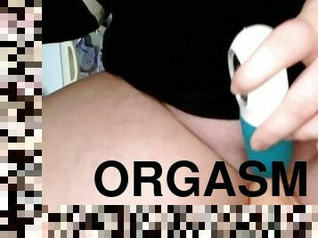 masturbácia, orgazmus, jazdenie, vibrátor, sólo, oholené