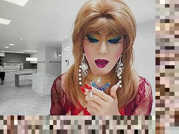 SISSY NICLO - SHEMALE - TRANSGENDER - HOT MAKEUP GILF TRANNY